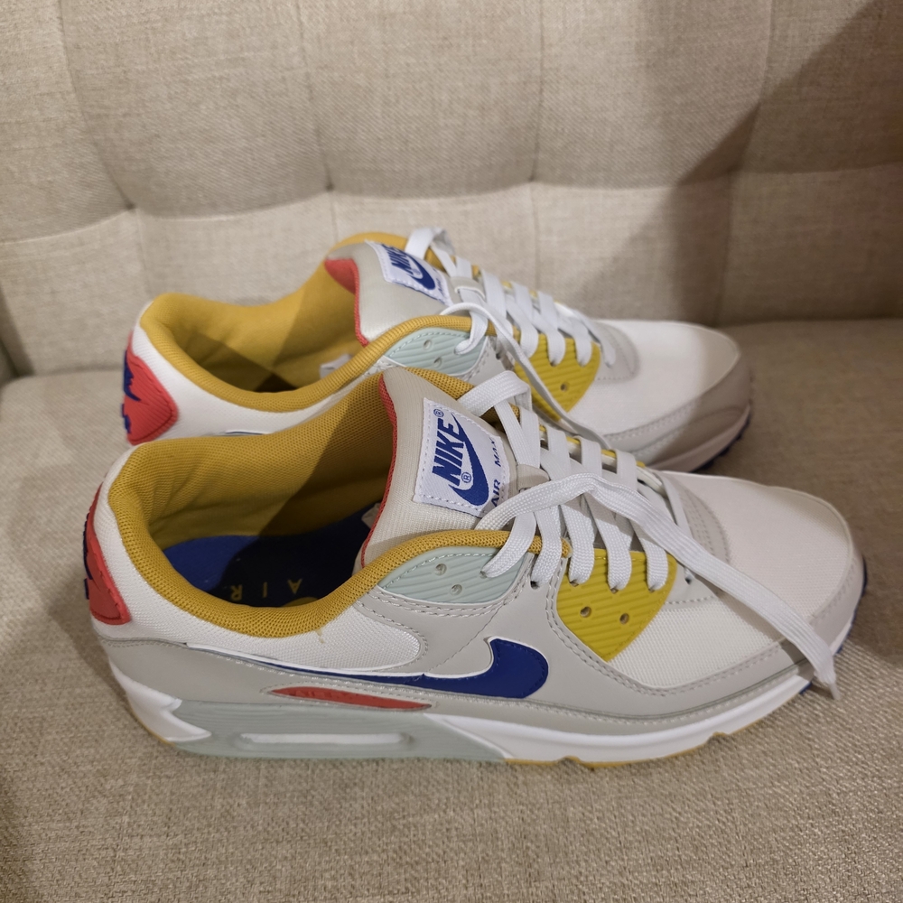 Nike Air Max 90 Multicolor Sneakers - Picture 3 of 8